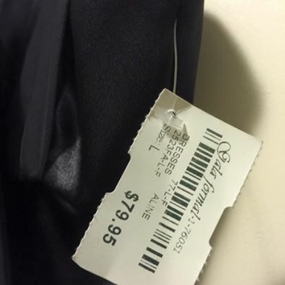 NWT Fiesta Gala Gown with Shawl
